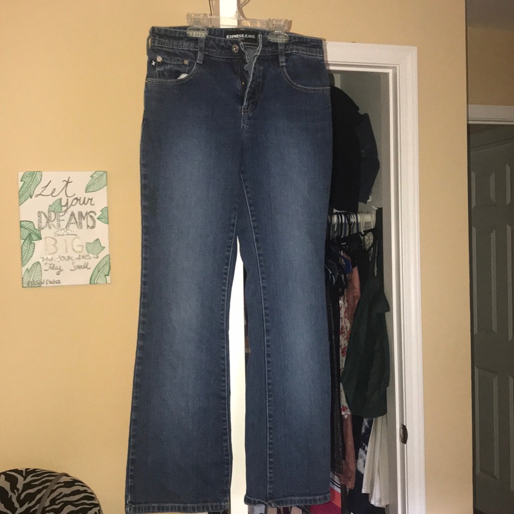 Jeans